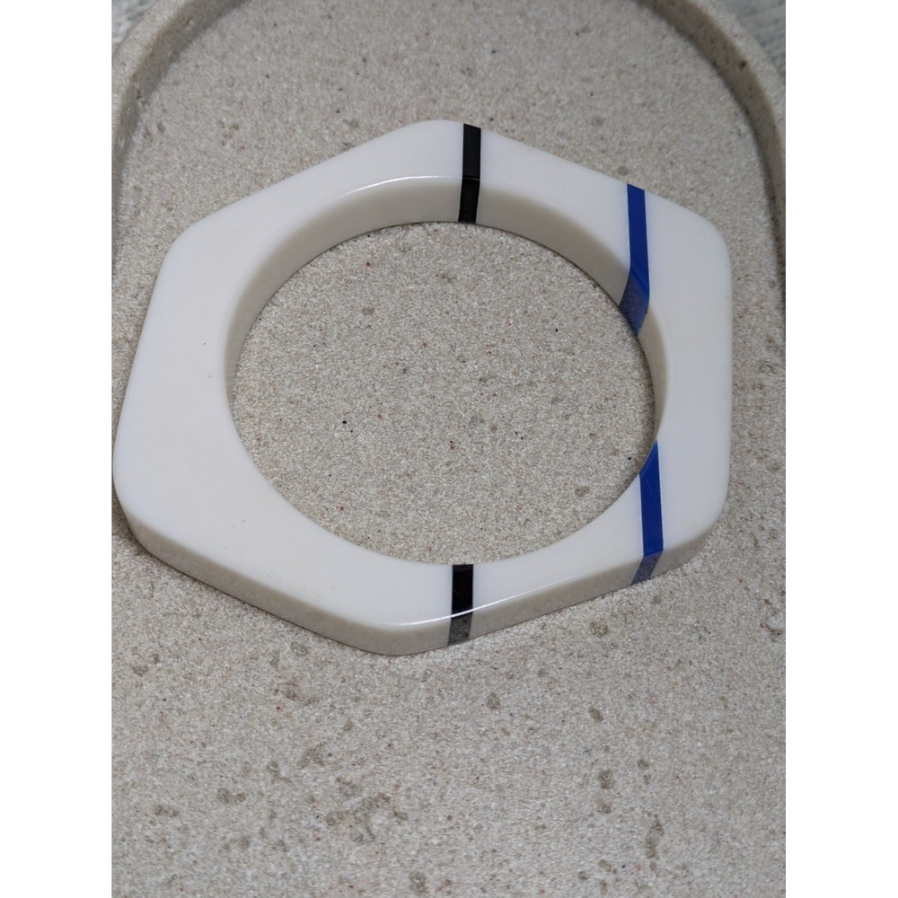 Modernist Bangle Bracelet In White & Navy Blue Striped Resin Geometric Abstract